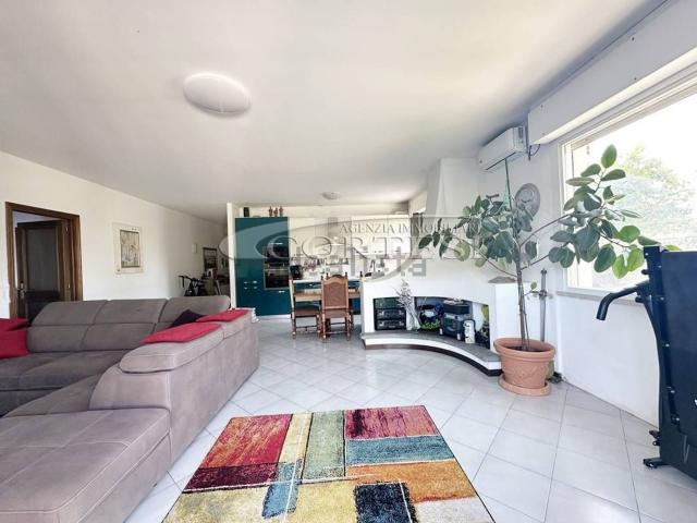 Appartamento in vendita di 170 m² in Viale Sempione, 28