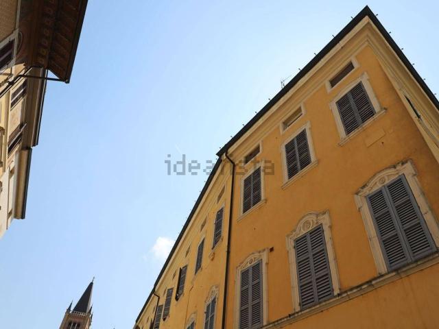 Appartamento in vendita di 170 m² in Strada Duomo, 1