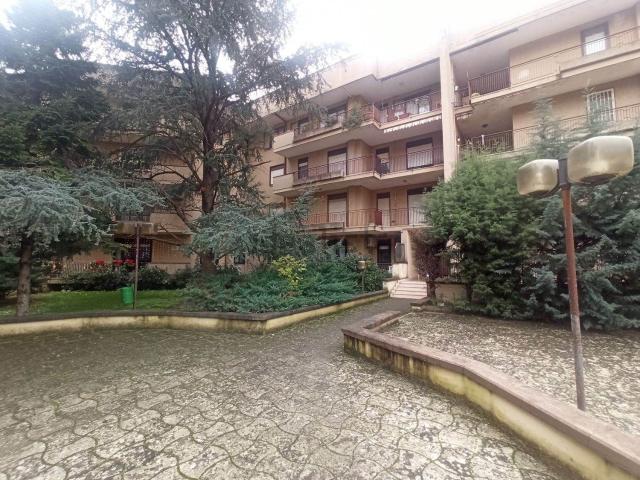 Appartamento in vendita di 171 m² in Via Cappuccini, 16