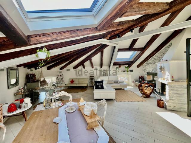 Appartamento in vendita di 171 m² in Via Benvenuto Cellini, 2