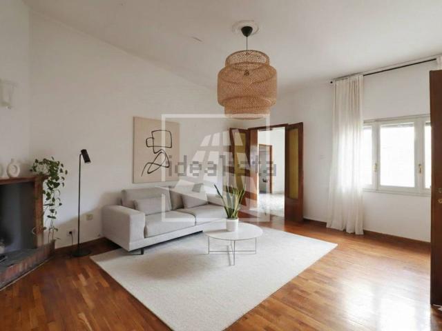 Appartamento in vendita di 171 m² in Via Emilia San Pietro, 18