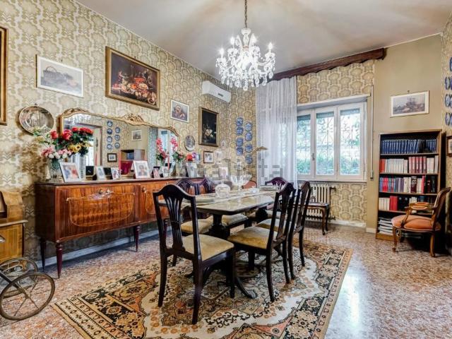 Appartamento in vendita di 171 m² in Via Isola Bella