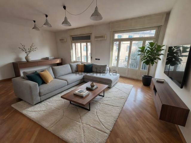 Appartamento in vendita di 171 m² in Via Luigi Lanzi, 5