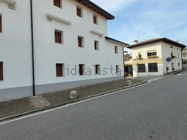 Appartamento in vendita di 171 m² in Via Selvuzzis