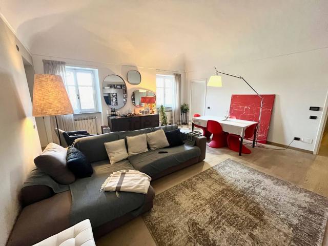 Appartamento in vendita di 171 m² in Via Piero Lucca, 7