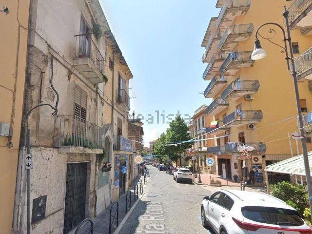 Appartamento in vendita di 171 m² in Via Roma, 55