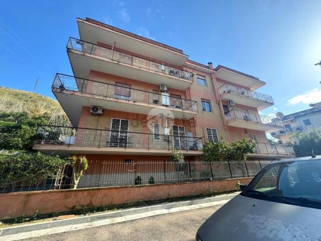 Appartamento in vendita di 171 m² in Via Vecchia Campana, 38