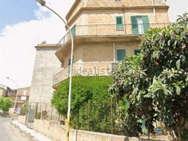 Appartamento in vendita di 171 m² in Viale Europa, 31