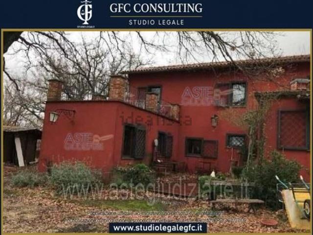 Appartamento in vendita di 1720 m² in Via Mirtense, 92