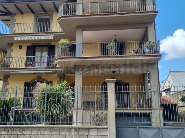 Appartamento in vendita di 172 m²