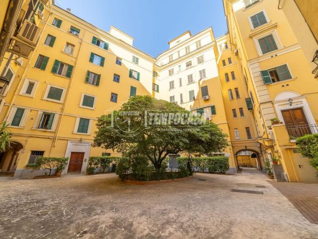 Appartamento in vendita di 172 m² in Via Dardanelli