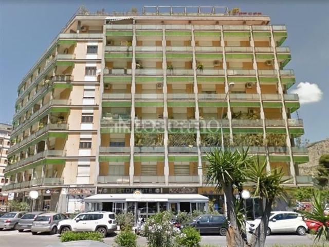 Appartamento in vendita di 172 m² in Via dei Leoni