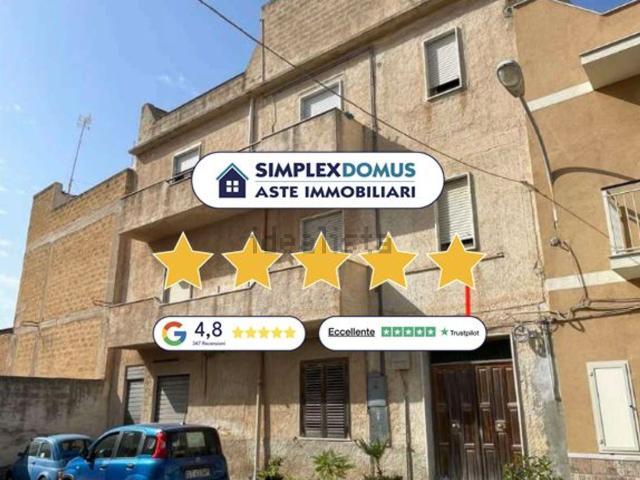Appartamento in vendita di 172 m² in Via Etna