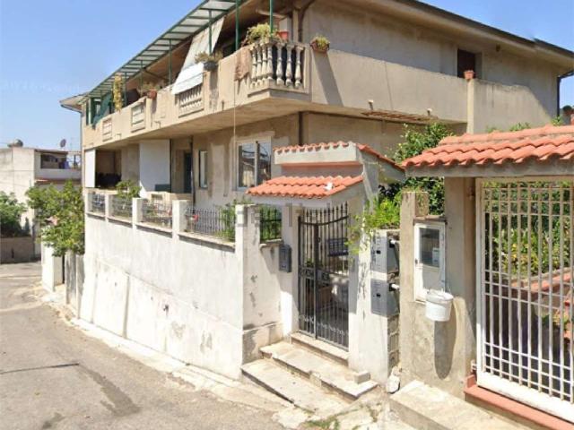 Appartamento in vendita di 172 m² in Via Falcone e Borsellino, 7