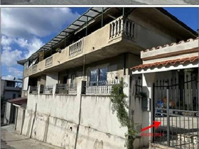 Appartamento in vendita di 172 m² in Via Falcone e Borsellino, 7