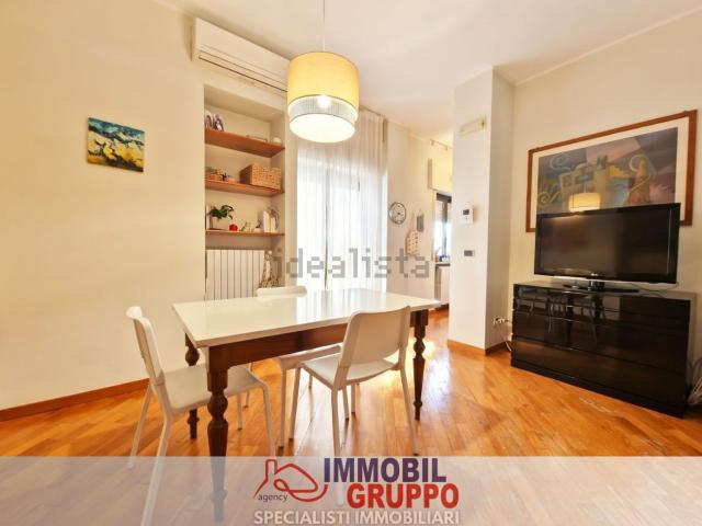 Appartamento in vendita di 172 m² in Via Lorenzo Bonomo