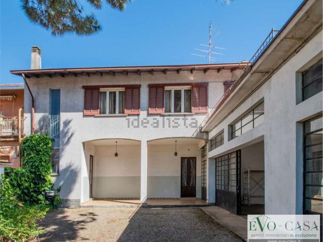 Appartamento in vendita di 172 m² in Via Speranza, 6