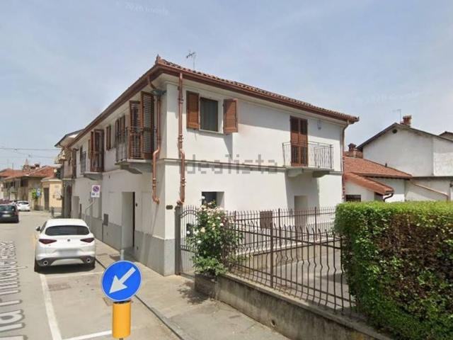 Appartamento in vendita di 172 m² in Via Principe Amedeo, 101