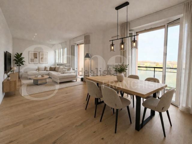 Appartamento in vendita di 172 m² in Viale Trento Trieste, 5