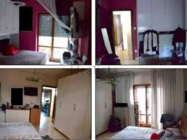 Appartamento in vendita di 172 m² in Viale Vincenzo de Filippis, 96