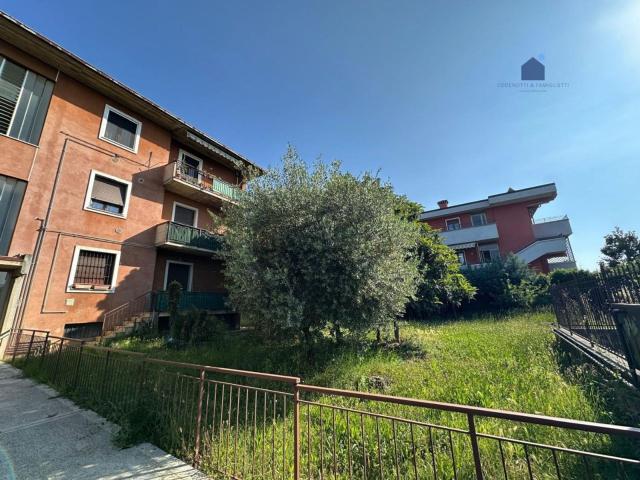 Appartamento in vendita di 172 m² in Viale Brescia, 80