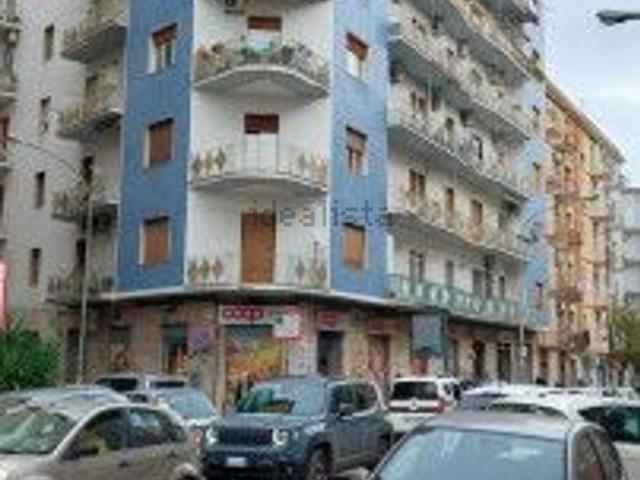 Appartamento in vendita di 172 m² in Viale Cristoforo Colombo, 13
