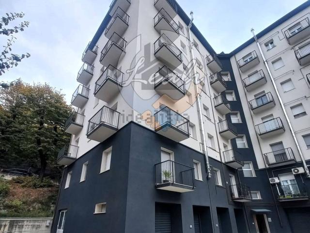 Appartamento in vendita di 172 m² in Viale Giacomo Matteotti, 2