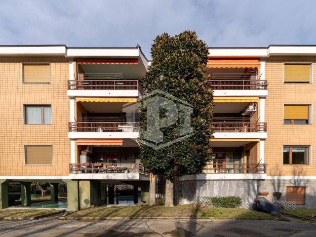 Appartamento in vendita di 172 m² in Corso Appio Claudio, 205