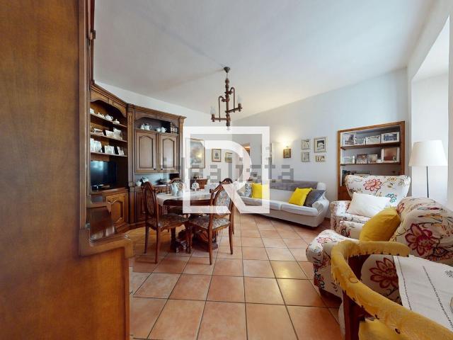 Appartamento in vendita di 172 m² in Piazza Tassinari, 4