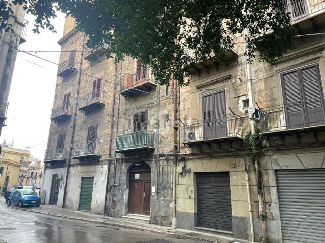 Appartamento in vendita di 173 m² in Via Cappuccini, 9