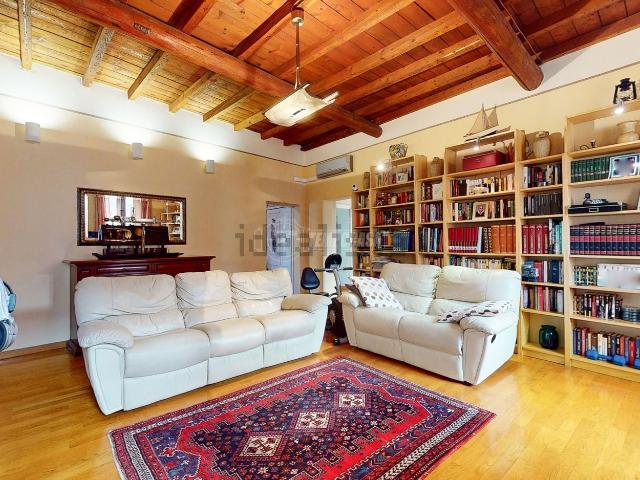 Appartamento in vendita di 173 m² in Via Giulio Romano, 34