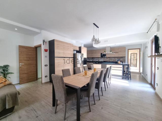 Appartamento in vendita di 173 m² in Via Grottaglie, 18
