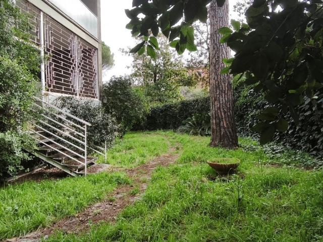 Appartamento in vendita di 173 m² in Via del Casaletto