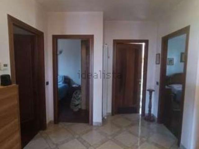 Appartamento in vendita di 173 m² in Via del Lavoro