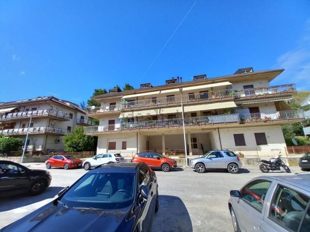 Appartamento in vendita di 173 m² in Via delle Fresie, 9