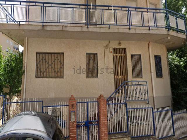 Appartamento in vendita di 173 m² in Via Ferraro, 113