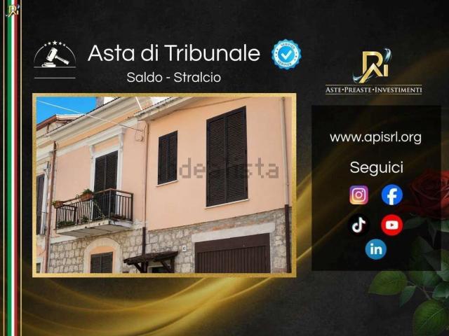 Appartamento in vendita di 173 m² in Via San Maria Nuova, 21