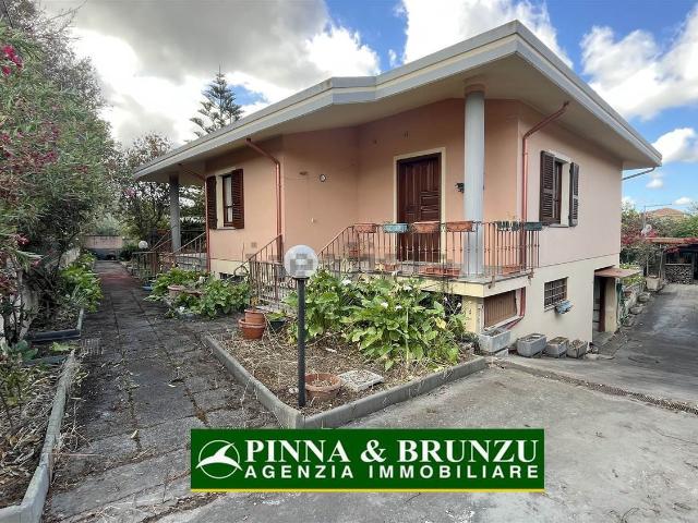 Appartamento in vendita di 173 m² in Via Sebastiano Satta