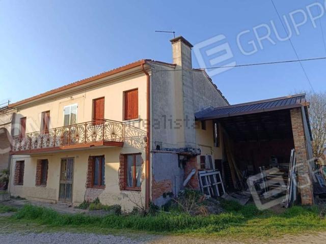 Appartamento in vendita di 173 m² in Via Roma, 40