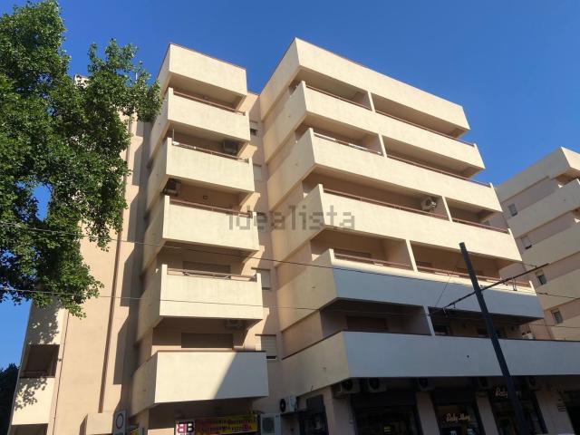 Appartamento in vendita di 174 m² in Via Catania, 469