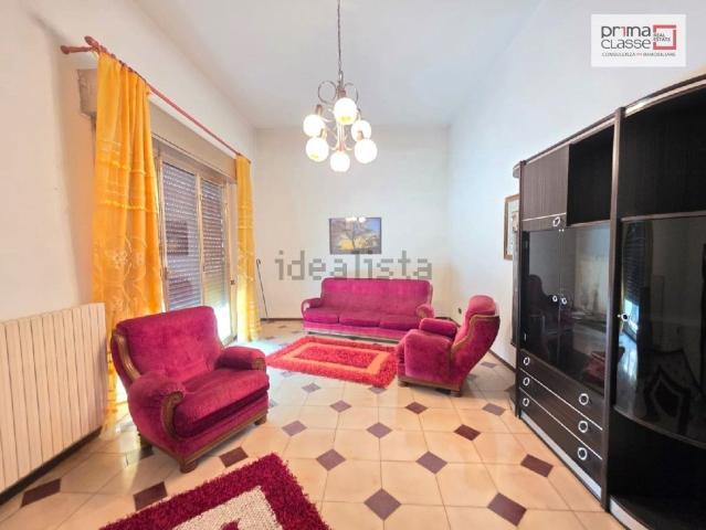 Appartamento in vendita di 174 m² in Via Duccio Galimberti, 85