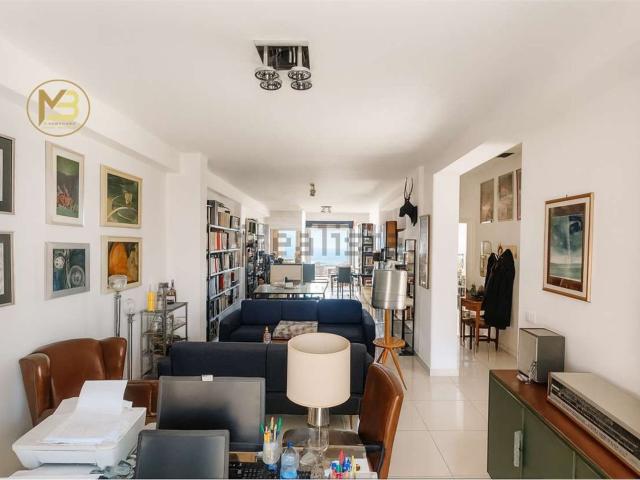 Appartamento in vendita di 174 m² in Via Frate Agnello, 16