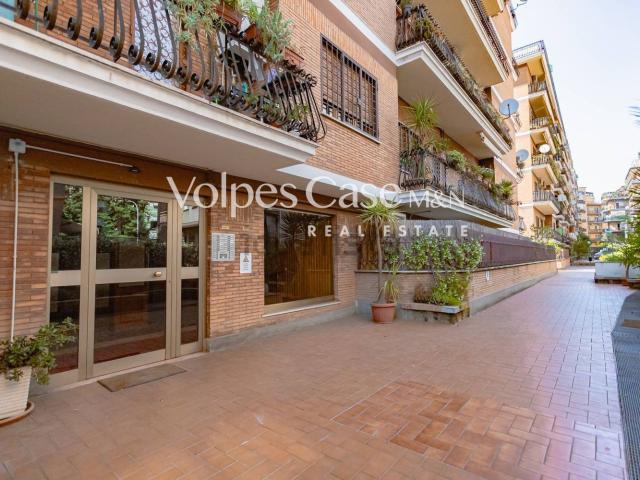 Appartamento in vendita di 174 m² in Via Nomentana, 861