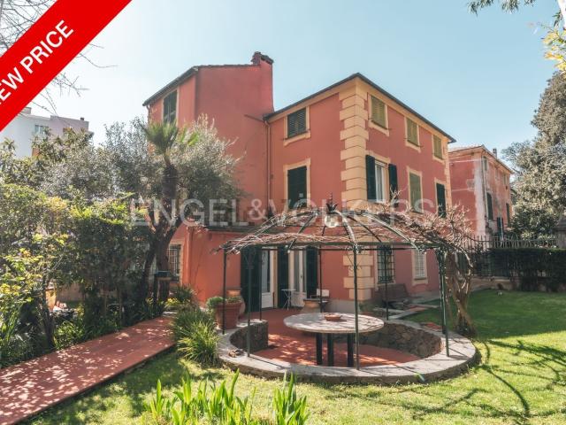Appartamento in vendita di 174 m² in Via Salomoni