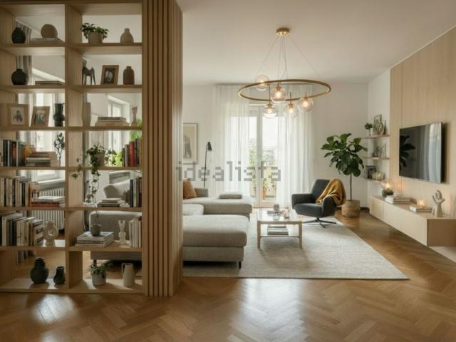 Appartamento in vendita di 174 m² in Via Riccardo Pitteri, 112