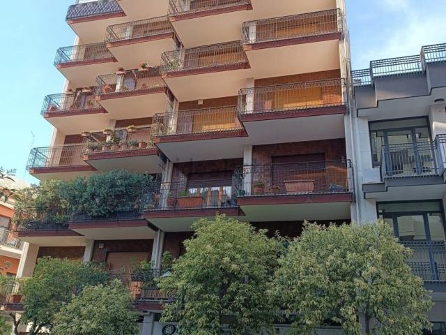 Appartamento in vendita di 174 m² in Viale Don L. Sturzo, 70