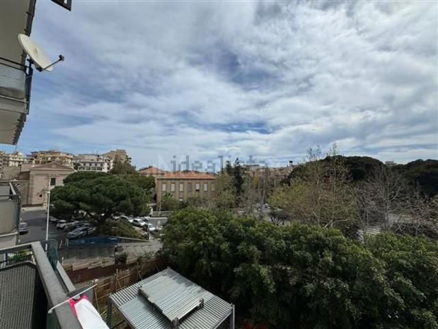 Appartamento in vendita di 174 m² in Piazza Santa Maria di Gesù