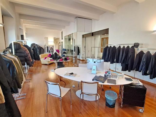 Appartamento in vendita di 175 m²