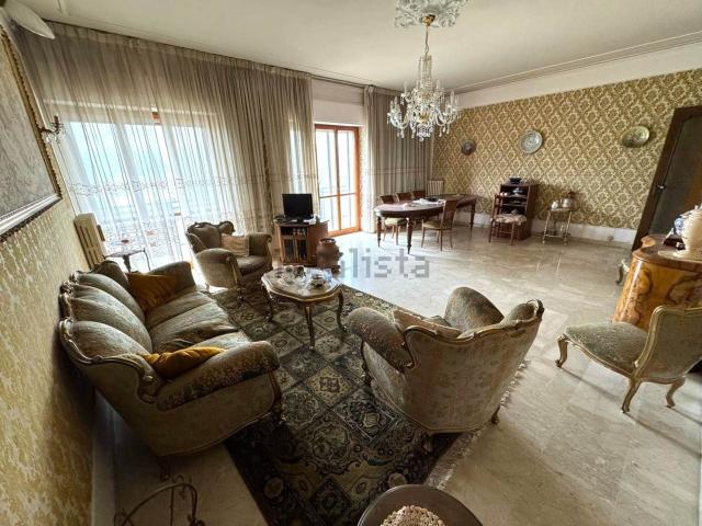 Appartamento in vendita di 175 m²