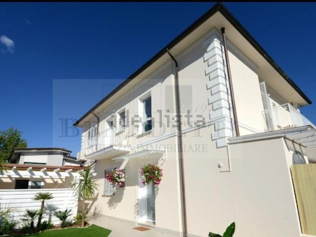 Appartamento in vendita di 175 m²